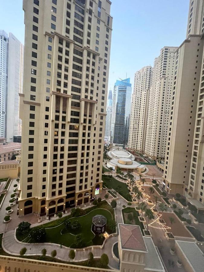 Robin Beach Hostel Jbr Dubai Exterior photo